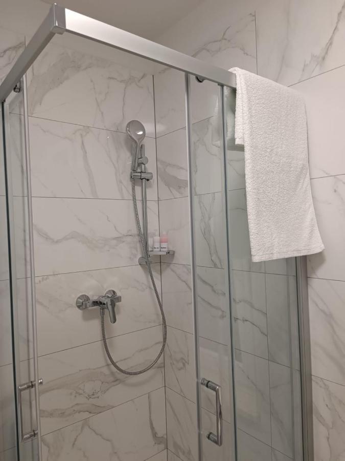 Penthouse Apartman Marcelina In Traù Esterno foto